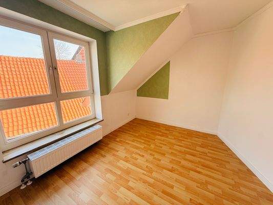 17 Büro:Ankleidezimmer