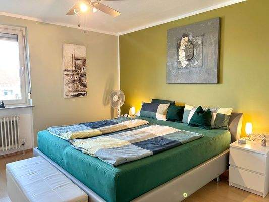 Schlafzimmer Ansicht 1