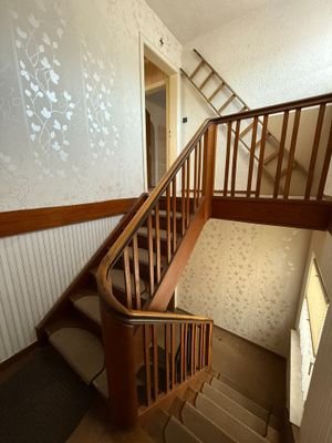 Treppenaufgang zum Dachgeschoss
