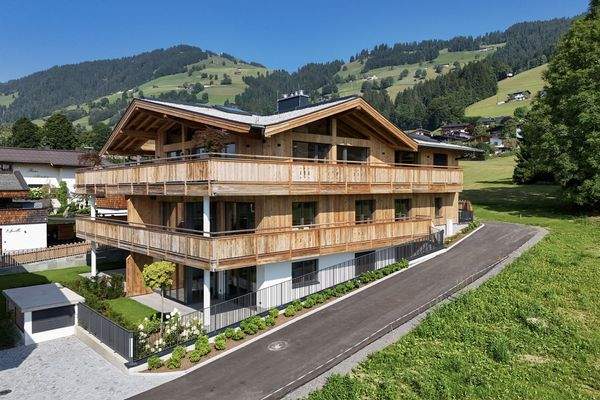 2-DJI_20250811101617_0425_D