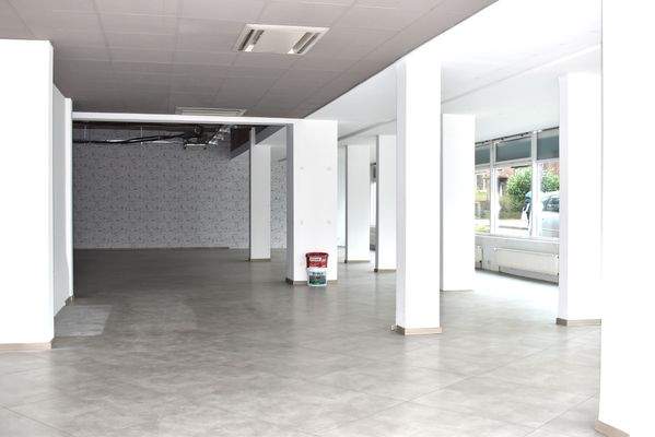 Ladenfläche im Erdgeschoss (vor der Vermietung)