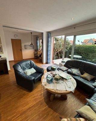 Wohn- Esszimmer Hauptwohnung