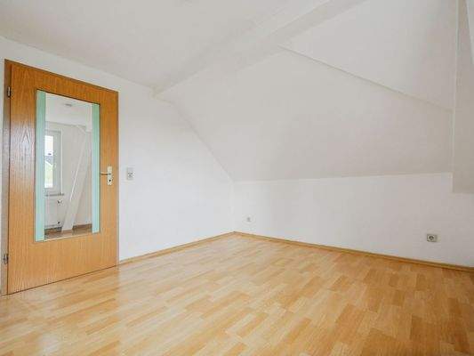 Schlafzimmer (DG-Wohnung)