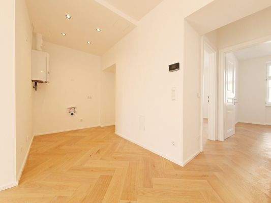 Teil-offene Küche (Küchenanschlüsse vorhanden)