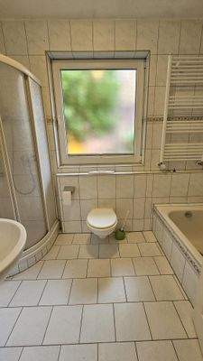 5,7 m² Bad/WC mit Ost-Fenster