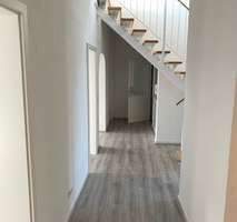 690b8388-76fc-4757-849d-d5c99c3967b5-1825437445