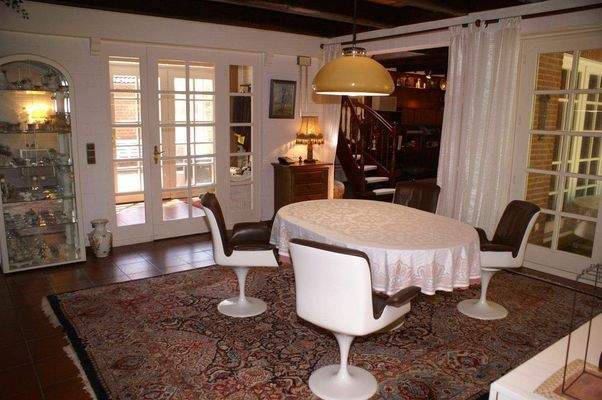 Wohnzimmer EG Essplatz 68.JPG