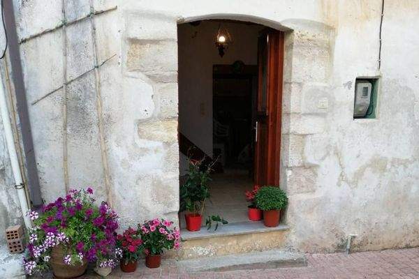 Kreta, Kalyves: Charmante Maisonette zum Verkauf im Herzen von Kalyves