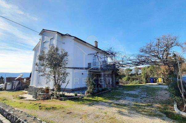 Moderne Apartmentvilla in mediterranem Stil