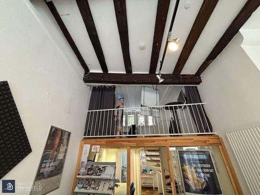 Gewerbefläche und Galerie