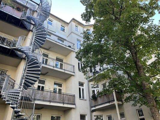 Rückansicht Gebäude