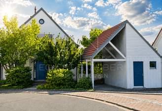 Außenanicht/Carport 