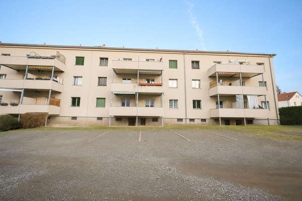 Hausansicht Balkonseite