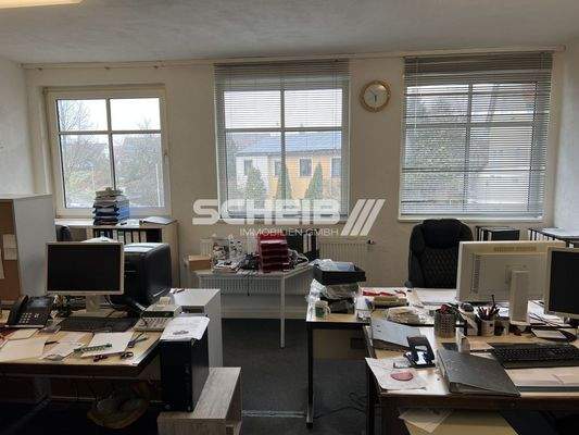 Büros im Obergeschoss