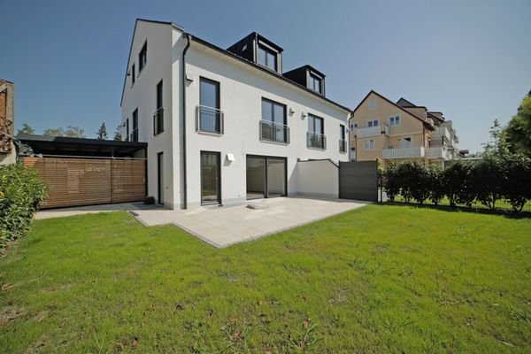 garten-mit-terrasse