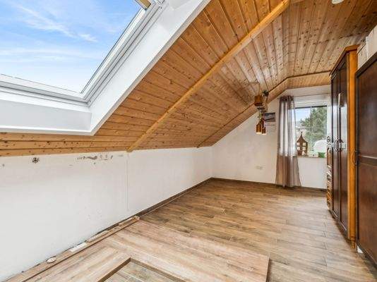 Küche und Esszimmer OG