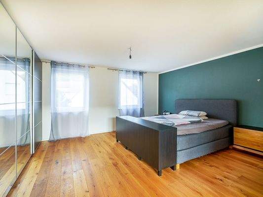 Schlafzimmer Ansicht 1