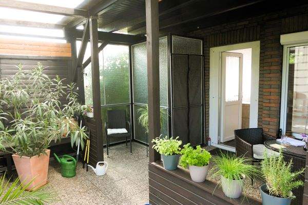 überdachte Terrasse