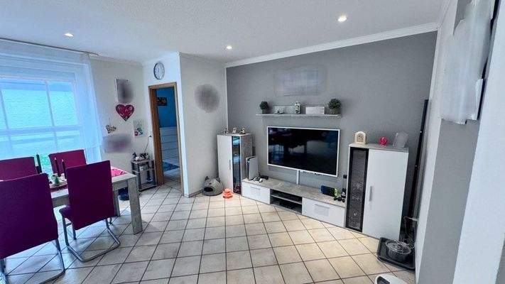 Einliegerwohnung - Wohn-/Esszimmer