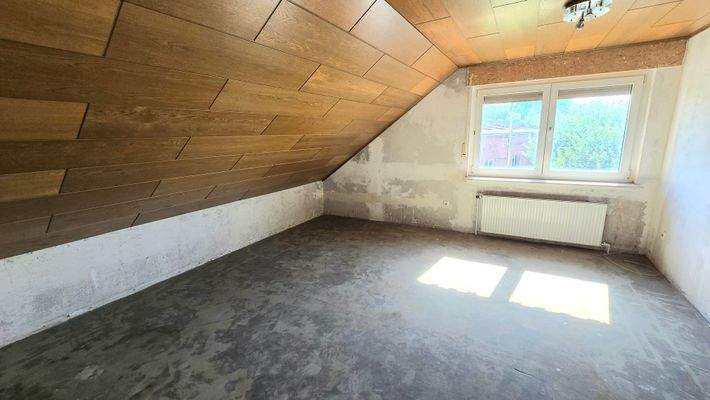 21_Schlafzimmer Obergeschoss.jpg