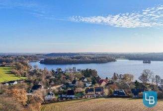 Am Feldrand und in Seenähe