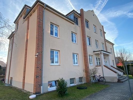 Mehrfamilienhaus Seitenansicht