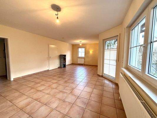 Gemütlicher Wohn-/Essbereich