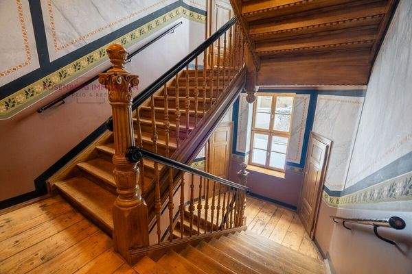 Immobilie in Leipzig/Reudnitz zu verkaufen_Treppen