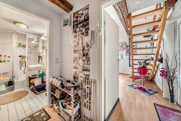 Flur und Badezimmer 2.OG