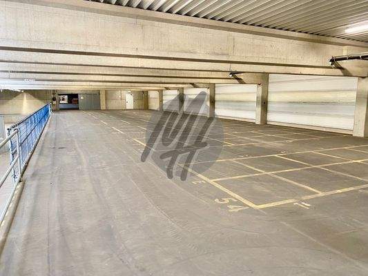 INFOS UNTER: 06171-586000