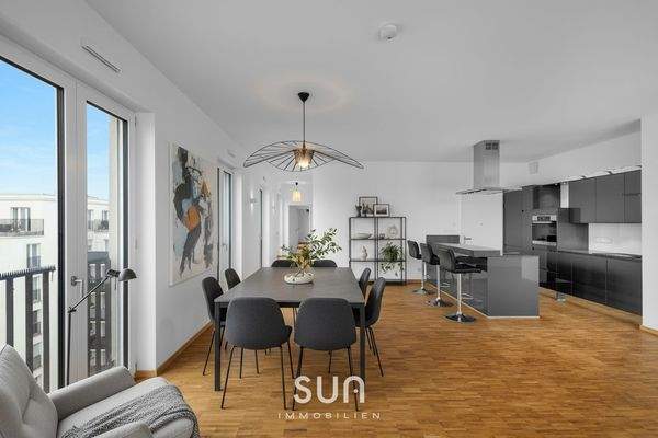 WOHN- UND ESSBEREICH STAGED