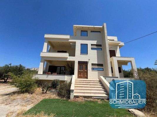 Kreta, Kapariana: Freistehendes Haus mit großem Garten am Ortsrand bei Mires