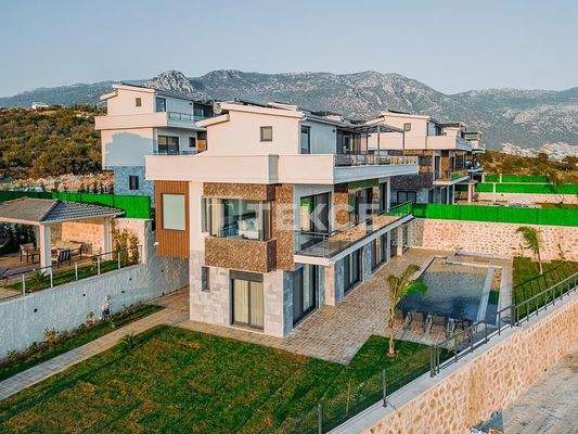 Sea-View 4-Bedroom Villas with Private Pools in Kaş Kalkan