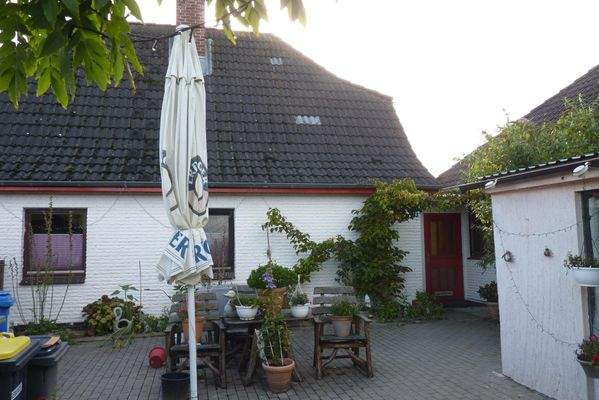 Terrasse zwischen beiden Häusern