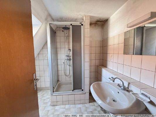 Badezimmer im Dachgeschoss - Bild I