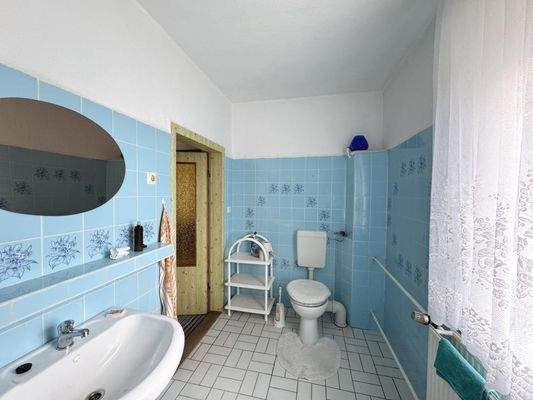 Badezimmer 2