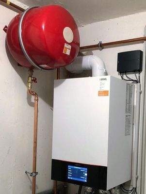 neue Heizung März 23