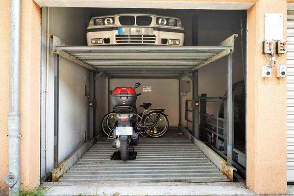 Garagenstellplatz (unten)