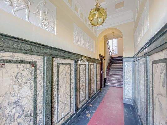 repräsentativer Eingangsbereich