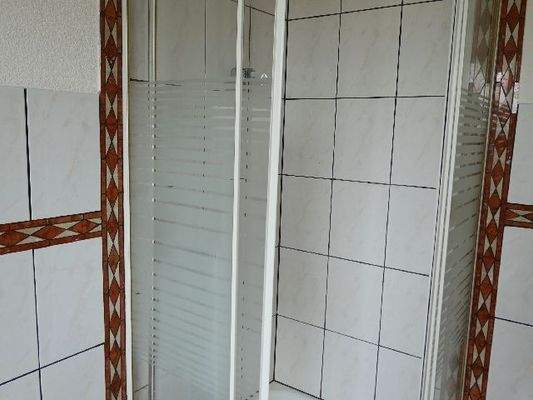 Ihre separate Dusche