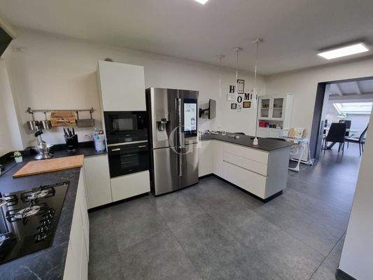 PHOTO-2024-04-10-15-18-48 3