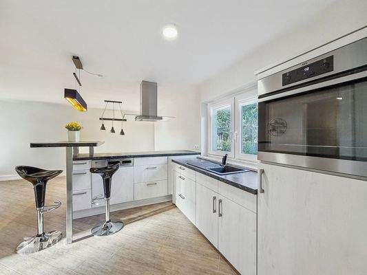 Küche (im Kaufpreis enthalten)