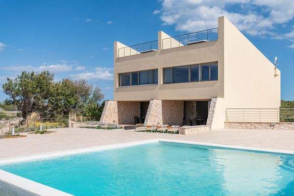 Und Gemeinschaftspool