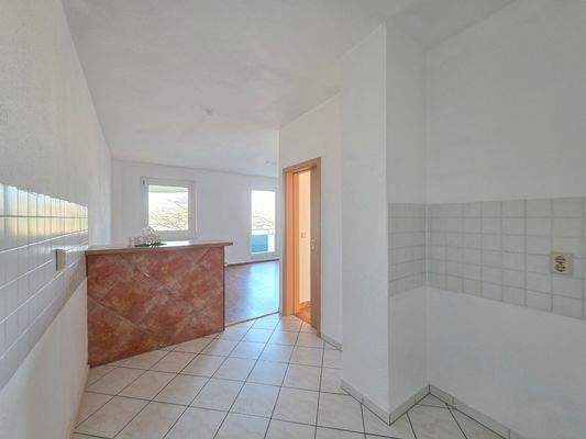 Offene Küche mit Tresen