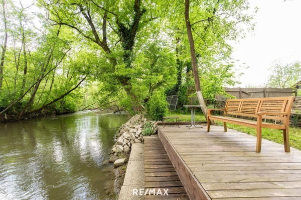 Liegenschaft am Wasser