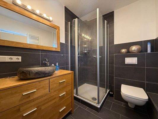 Elegantes Badezimmer