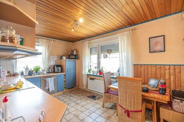 Küche (linke Haushälfte)