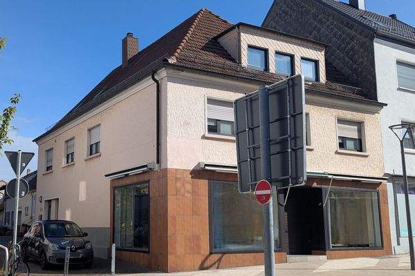 _ 66450 Bexbach – Rathausstraße 16a