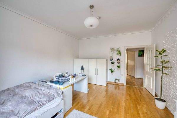 Viel Platz zum Arbeiten und Spielen