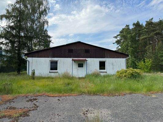 Bürogebäude  .jpeg